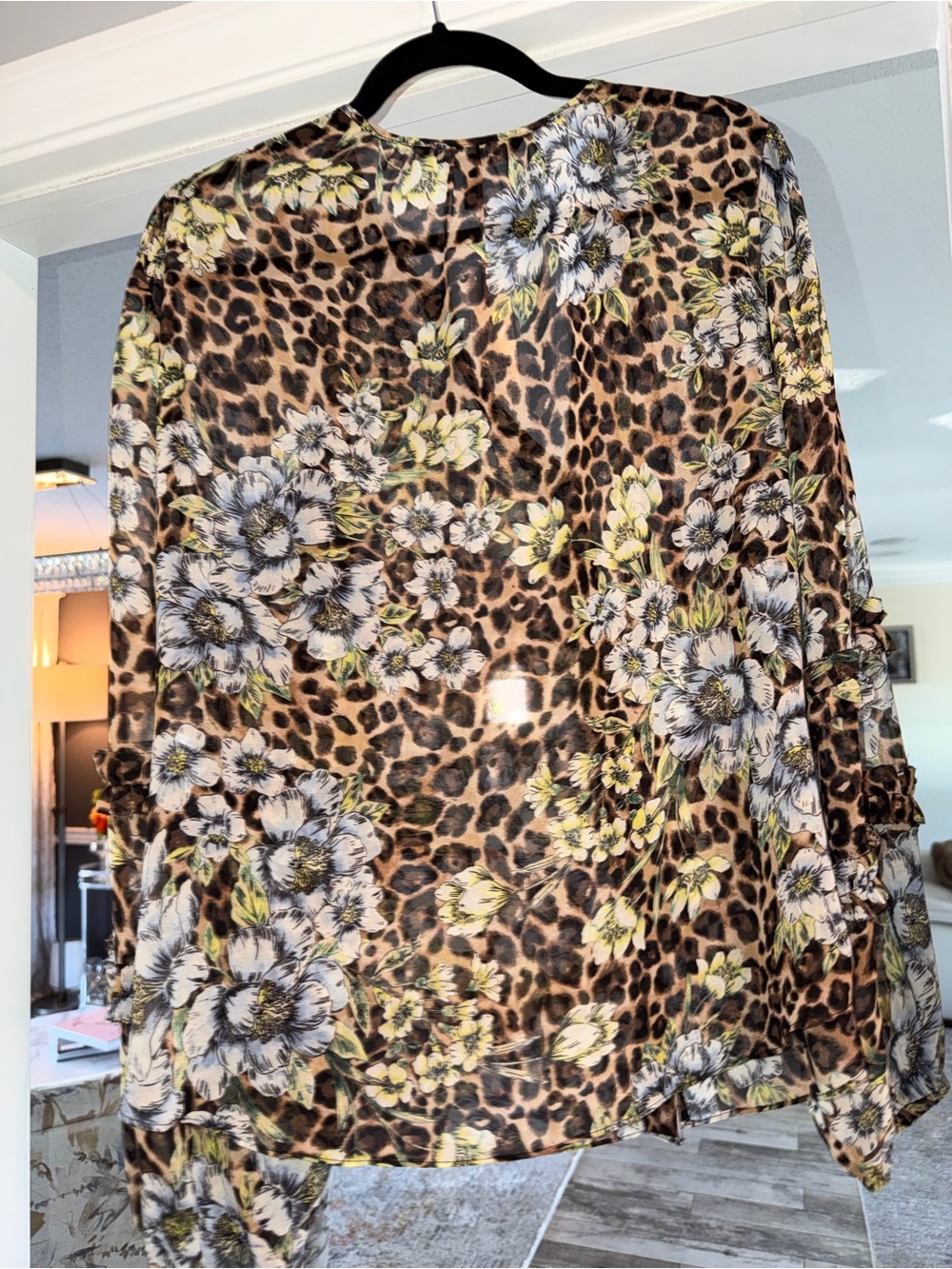 White House Black Market Floral Leopard Print V-Neck Blouse - Picture 4 of 4